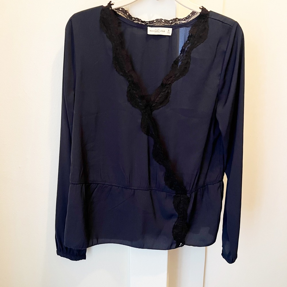 Abercrombie & Fitch Blue Black Lace Top Medium Peplum Romantic Feminine